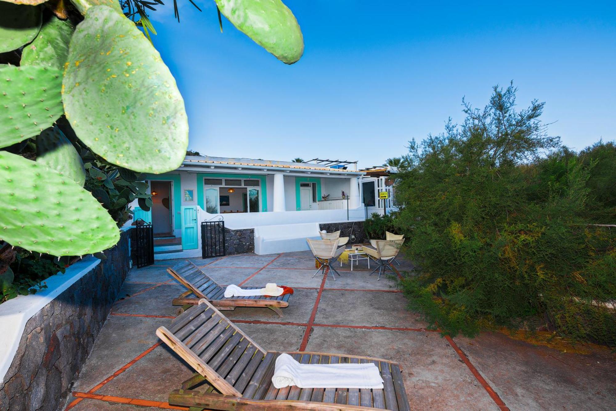 Hotel Ossidiana Stromboli Center 객실 사진